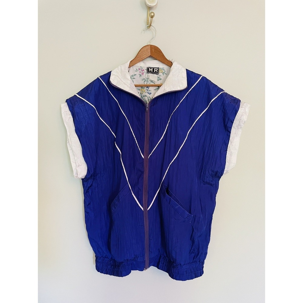 Rare Retro 80's 90's Purple Sleeveless Windbreaker. Size M/L.